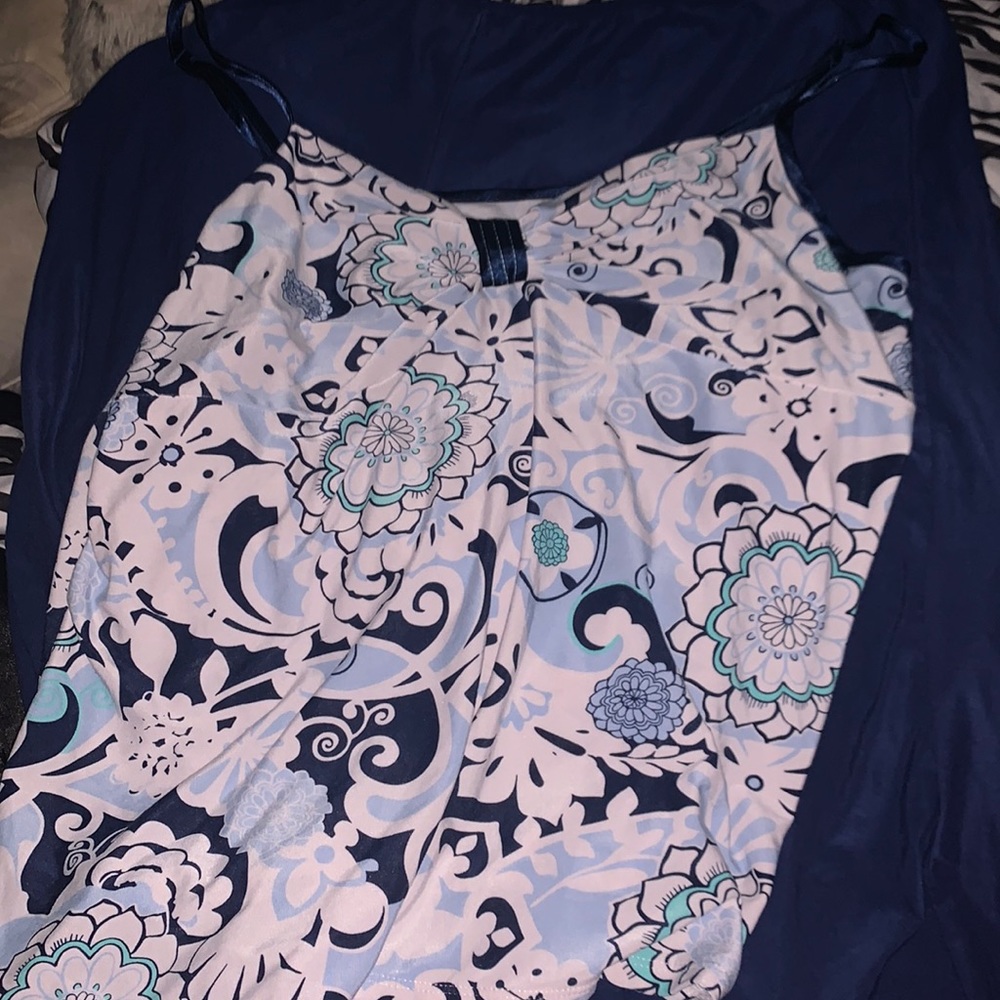 Sleep wear set-top-XL-Bottoms-L.  The brand is Gillian&Omalley